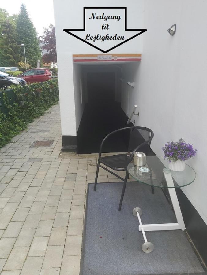Mini Lejlighed Naer Vejle Centrum Og Legoland Exterior foto